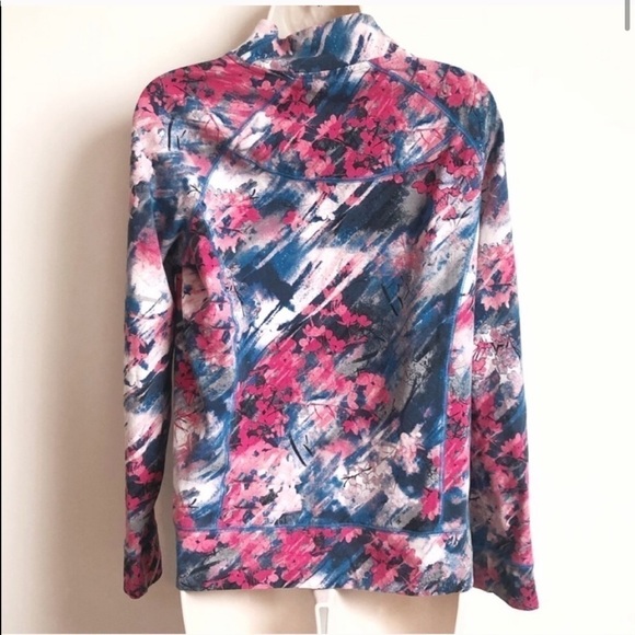 🆕 NY&Co floral long sleeve pullover athlet… - Picture 2 of 8